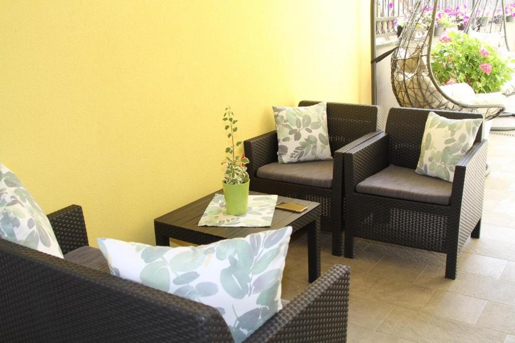 Apartman Hakuna Matata Rijeka Exterior foto